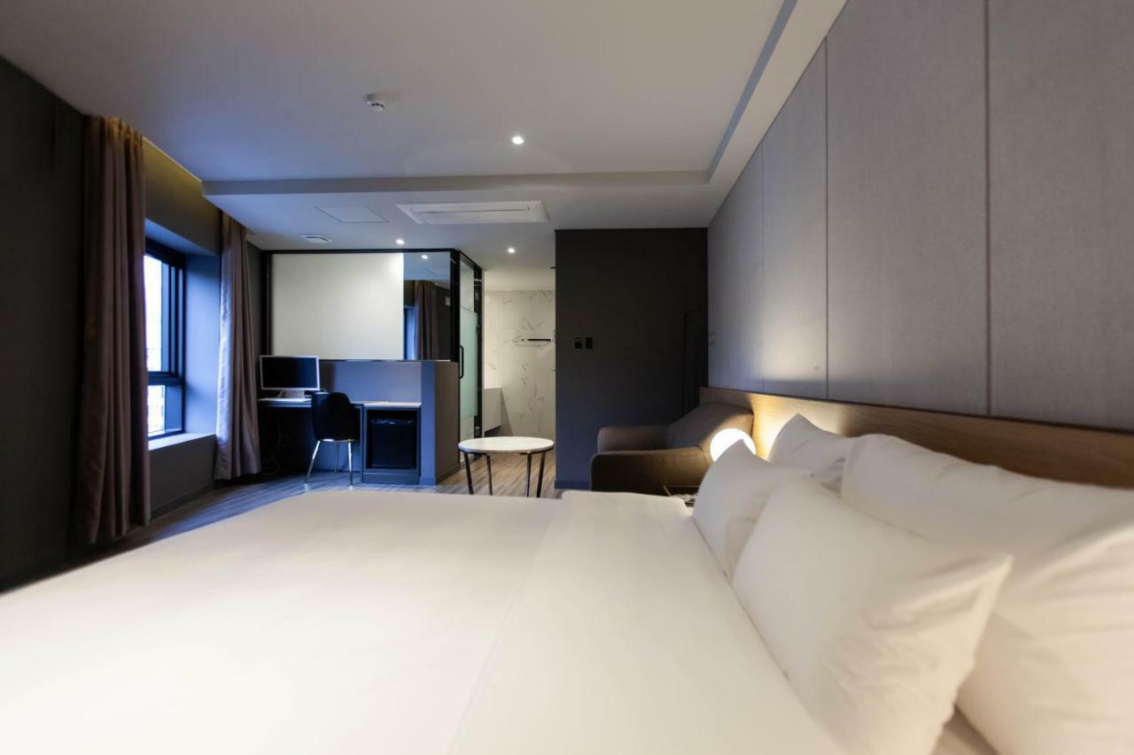 Brown-Dot Hotel Hadan Pusan Zewnętrze zdjęcie
