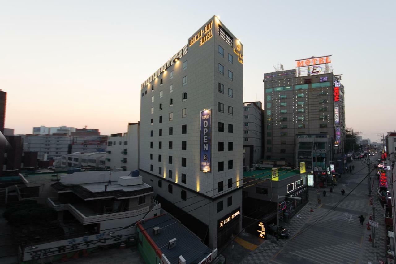 Brown-Dot Hotel Hadan Pusan Zewnętrze zdjęcie